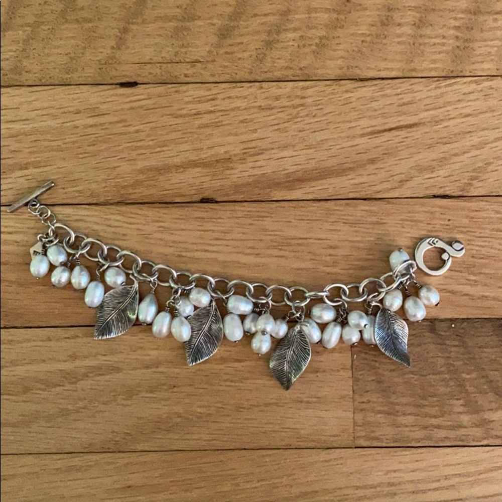 Silpada leaf and pearl bracelet